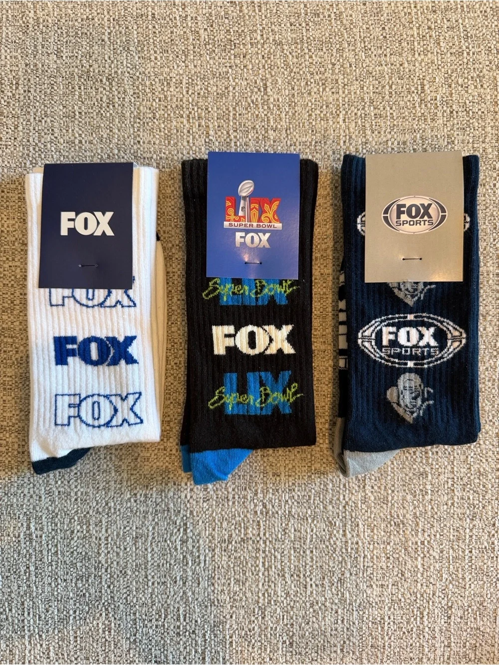 Fox Sports Super Bowl Men’s Crew Socks 3-Pack — White, Black, Navy NWT